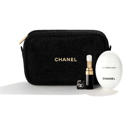 chanel moisture gift set.